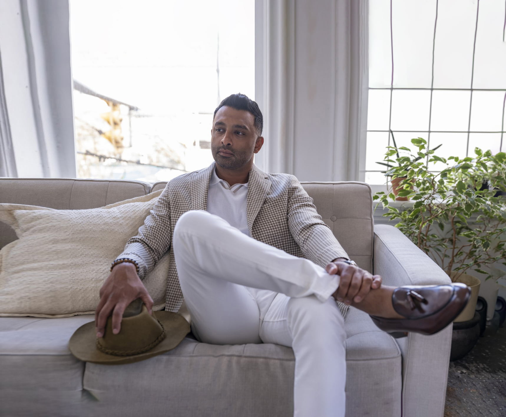 Brascia's Tailors Vancouver — tailored menswear and suits.